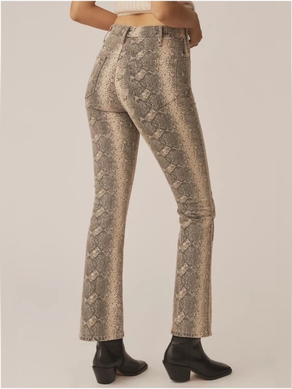 NWOT Mother The Hustler Flood Boa Babe Jeans Size 25